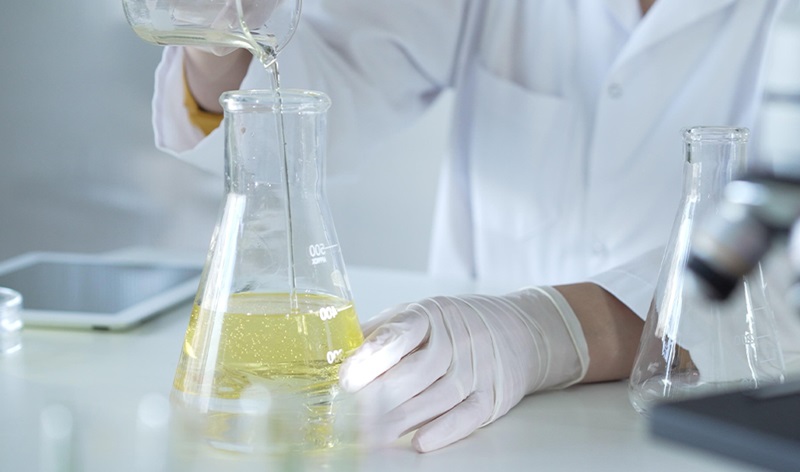 Solvents for lubricants, greases, metalworking fluids, metal cleaners and parts cleaners.